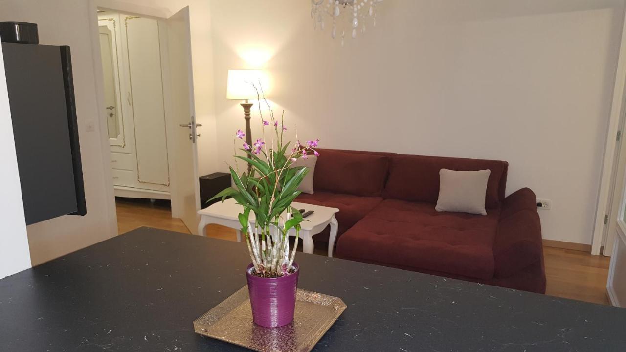 E&E Apartments 4* Arena Stozice ลูบลิยานา ภายนอก รูปภาพ